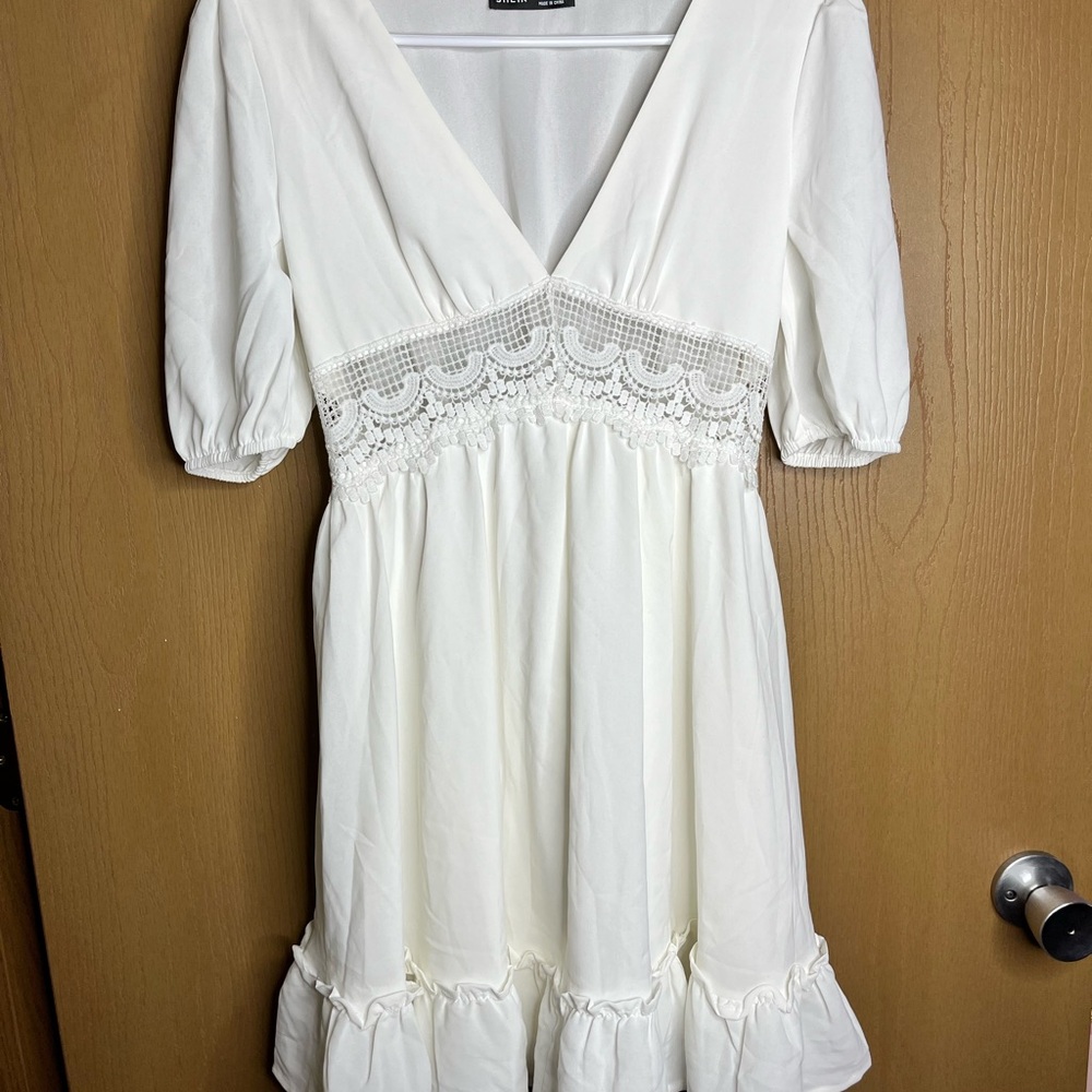 Elegant White Lace Trim Dress